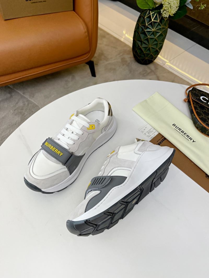 Burberry Low Shoes